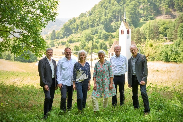 Kirchenrat ohne Oliver Ehinger_web_Foto Roland Schmid_20250611RS_112911