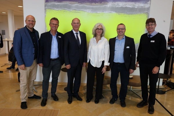 WEB_Vlnr_Tobias Dietrich_Ivo Corvini-Mohn_Anton Lauber_Regine Kokontis_Michael Frei_Simon Huber_Foto Christian Roth