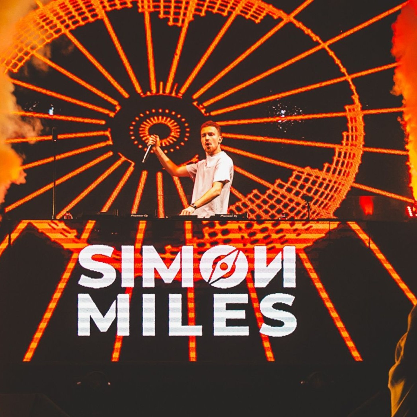 Simon Miles